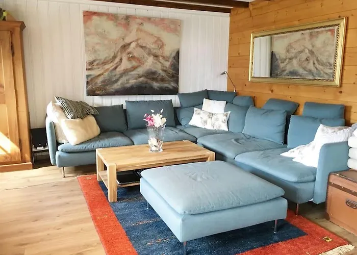 An Sonniger Aussichtsreicher Lage *