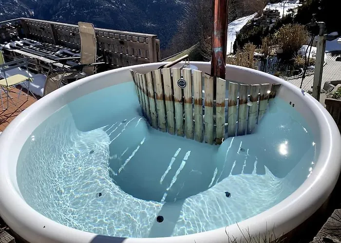 An Sonniger Aussichtsreicher Lage